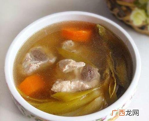 霸王花猪骨汤的做法,干霸王花花生煲汤做法？