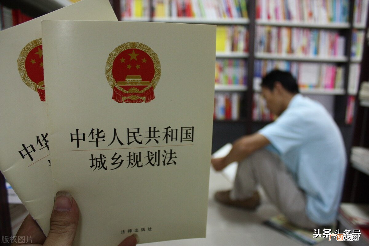 宅基地翻建需要准备什么材料 宅基地翻建的三个原则