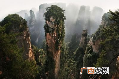 大峡谷玻璃桥在哪里,三官寺大峡谷玻璃桥门票要多少？