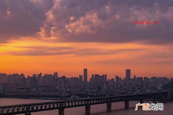 武汉在湖北省的省会城市,总面积8569 武汉在哪个省