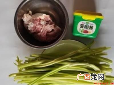 芹菜怎么吃的实际操作过程 芹菜怎么吃