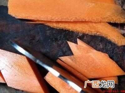 胡萝卜菱形片怎么切