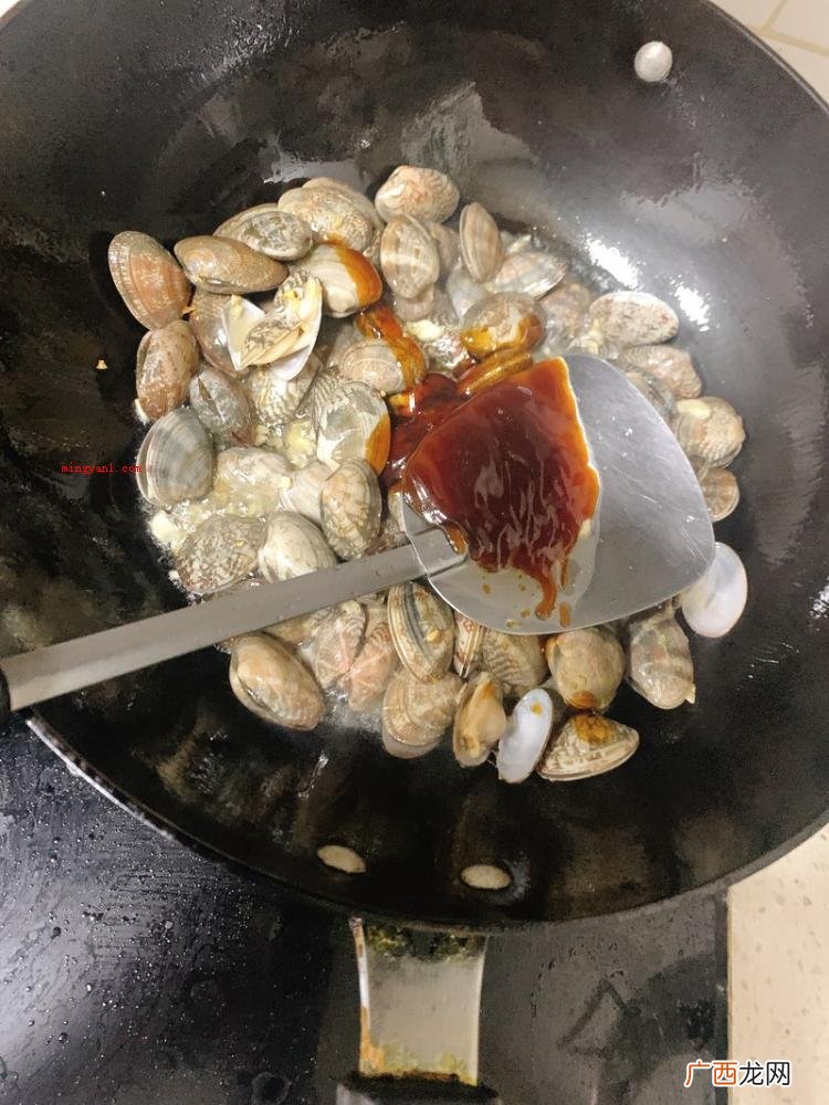 花甲怎么做才可以好吃? 花甲怎么做好吃又简单