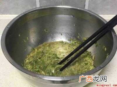 春尖炒蛋做法
