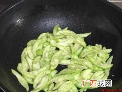 丝瓜豆腐汤怎么做