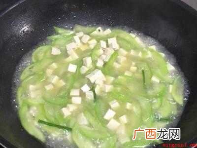 丝瓜豆腐汤怎么做