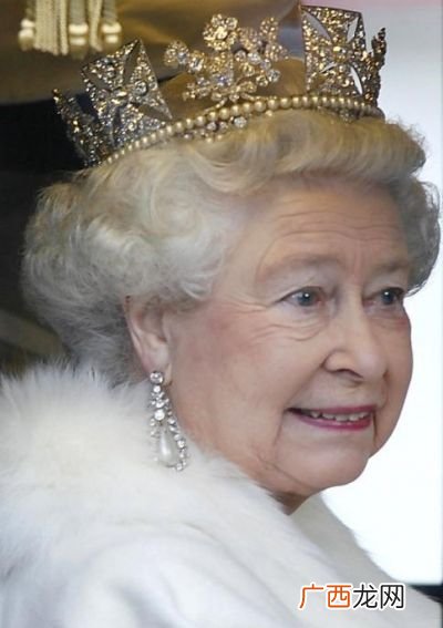 英国女王是什么地位,14个英联邦有谁？