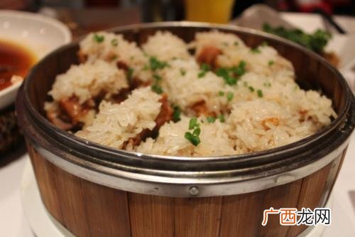 糯米排骨饭怎么做步骤详细,糯米排骨饭的做法?