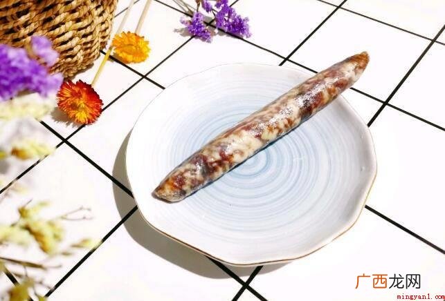 腊肠炒蒜苗,芥兰苗炒腊肠 腊肠怎么做好吃炒菜