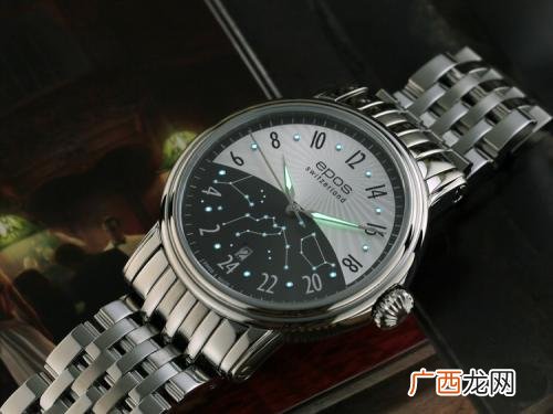 莫勒手表是什么档次,格拉苏蒂莫勒手表怎么样？