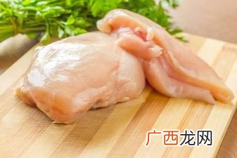 鸡胸肉煮多久可以熟,水煮鸡胸肉要煮多久？