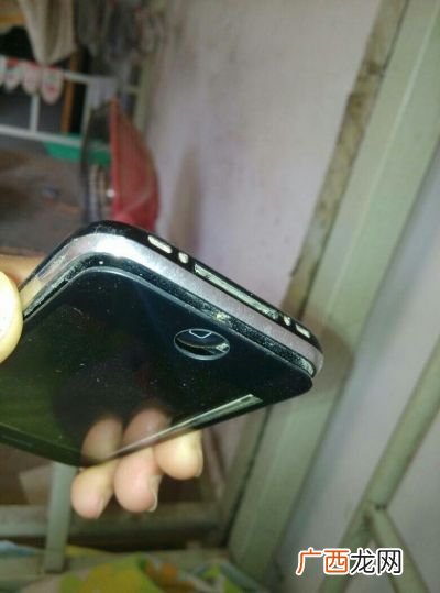 手机屏幕开胶了怎么粘,怎么粘手机屏？