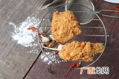 空气炸锅炸鸡块的做法,空气炸锅能炸冷冻鸡块吗？