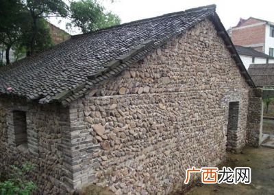 石头房子有什么好处,石头眼镜怎么样？