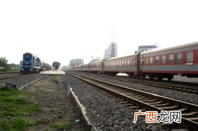 k128次列车经过哪些站,k128次列车停运了吗？