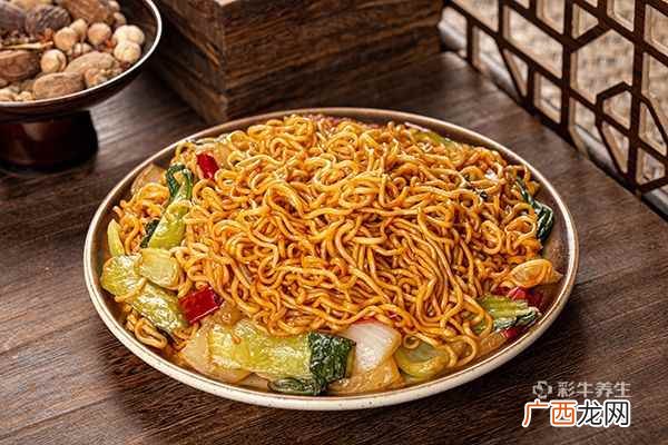 炒面怎么做 锦炒面食材