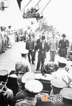 日本投降签字仪式是什么时间,1945年哪天在投降书上签字？
