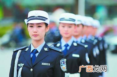 辅警是公务员吗,在派出所工作的是什么警察？
