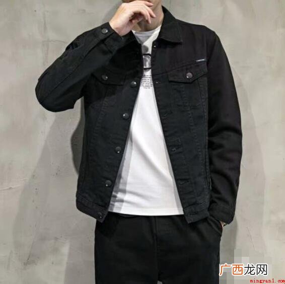 黑色夹克怎么搭配 时尚又个性化 黑色夹克怎么搭配