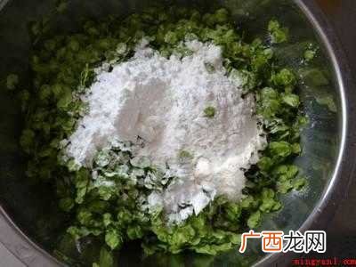 晒干的榆钱怎么吃共有3步,榆钱可做成 晒干的榆钱怎么吃