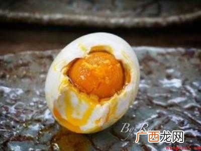 怎样做咸蛋才会出油