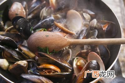 海螺怎么做好吃又简单,怎么做海螺更好吃？