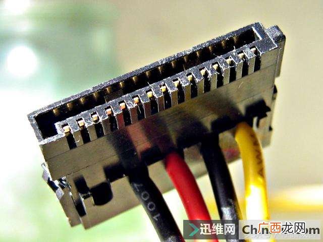 固态硬盘支持热插拔吗,移动固态硬盘使用注意事项？