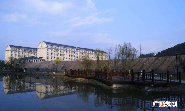 湖北民族大学是几本书? 湖北民族大学是几本