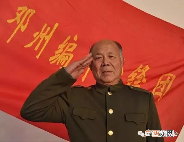 雷锋本名是叫雷锋吗,雷峰塔对应人物？