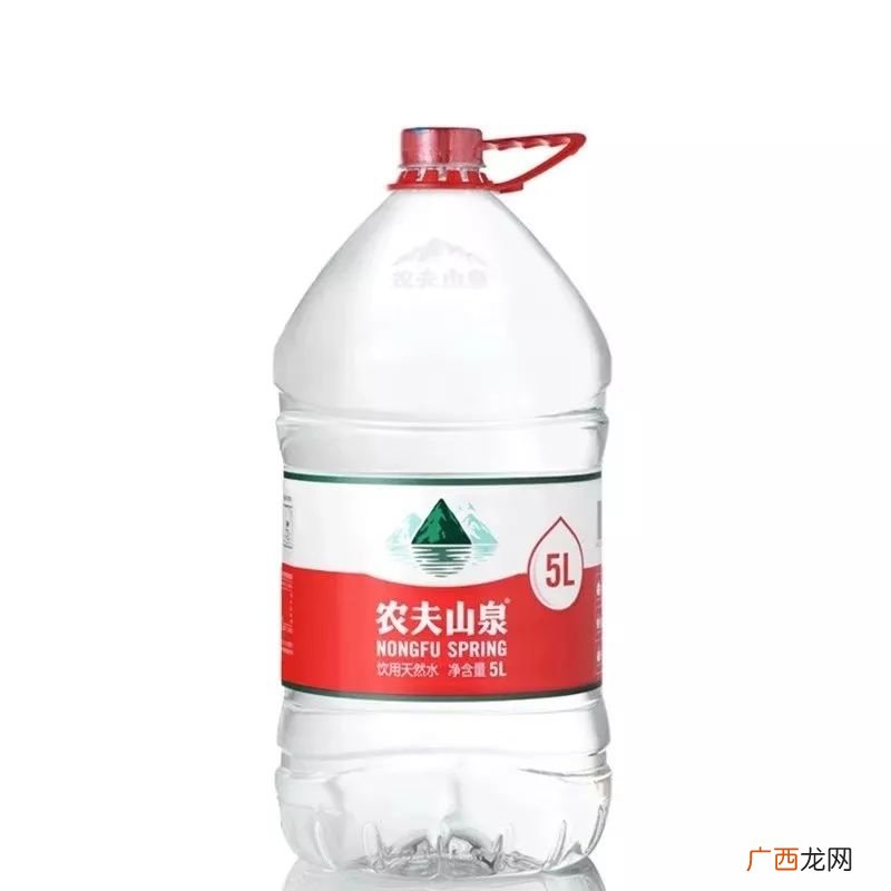 农夫山泉5l水多少斤,5升农夫山泉可装多少斤谷酒？