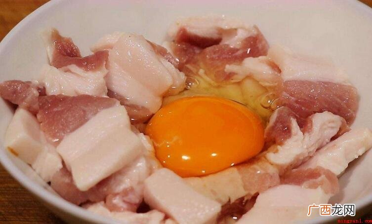腌肉的情况下放鸡蛋吗? 腌肉的时候放鸡蛋吗