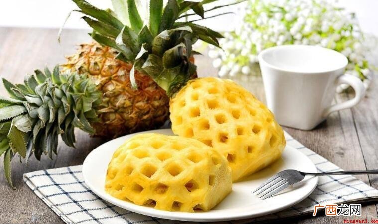 菠萝吃多了是不是上火的内容 菠萝吃多了上火吗
