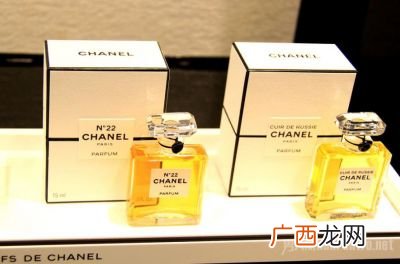 香水有保质期吗,香水有保质期吗?为什么瓶子上都不写?没开封能保存多久？