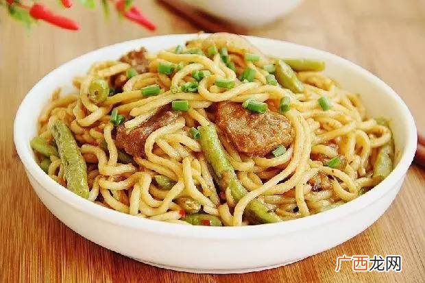 挂面如何做焖面,挂面条怎么做焖面好吃？