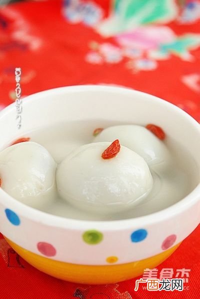 手工汤圆怎么做,自制汤圆的家常做法纯手工?