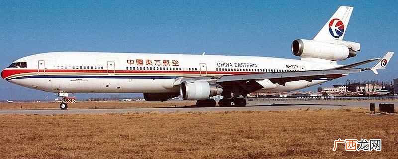 国内飞机一般可以坐100到200人左右 客机一般坐多少人
