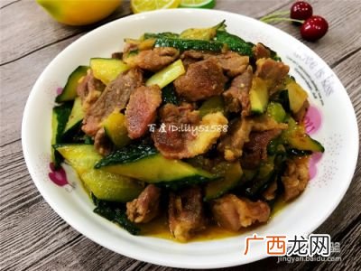 黄瓜炒什么,黄瓜炒南瓜的家常做法？