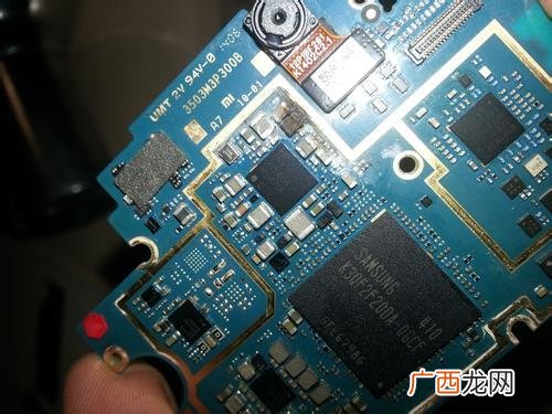 u盘进水会坏吗,U盘掉水里了还能用吗？