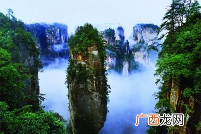 张家界是什么地貌地形,张家界地貌类型多样最具特色地貌？