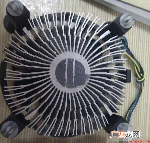 电脑CPU风扇怎么装 cpu风扇怎么装