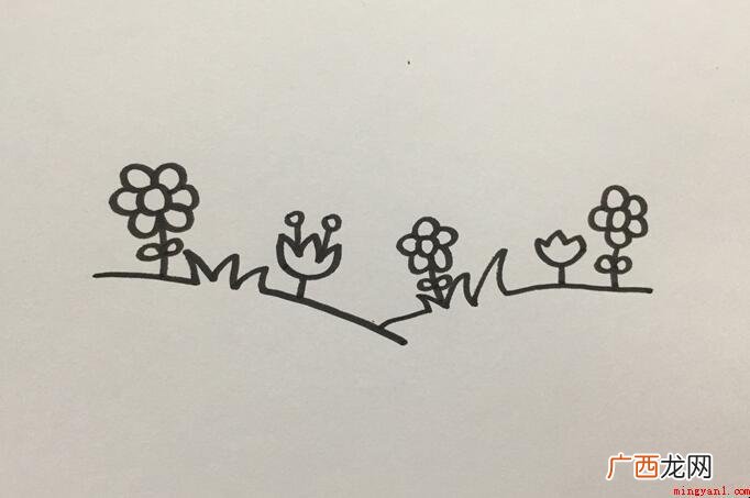 草坪简笔画怎么画 草地上有草的话就可以了 草坪简笔画怎么画