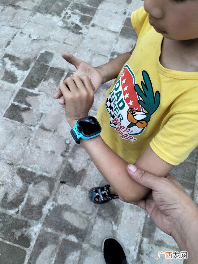 小天才电话手表哪里有卖的呀,网上有苏宁易购有买小天才电话手表吗？