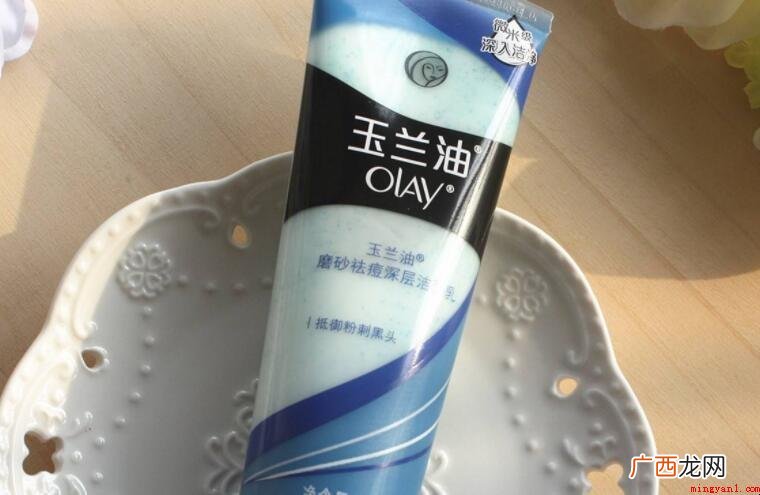 磨砂洁面乳什么牌子好? 磨砂洁面乳什么牌子好