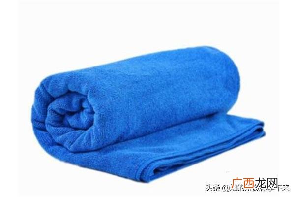 玻璃胶怎么洗掉,用什么能洗掉玻璃胶？