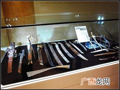 想当年金戈铁马的下一句是什么,封狼居胥下一句？