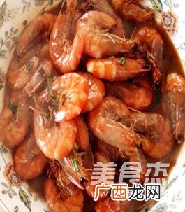 红烧基围虾的做法,基围虾烧鸡正宗做法？