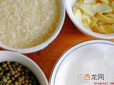 新鲜百合的吃法和做法