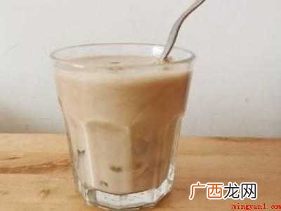 百香果奶茶的制作方法