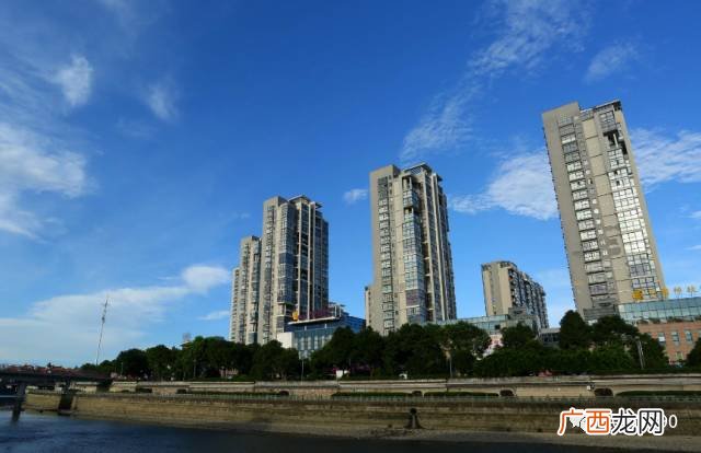 奉化是属于哪个市的,奉化实验中学升学率？