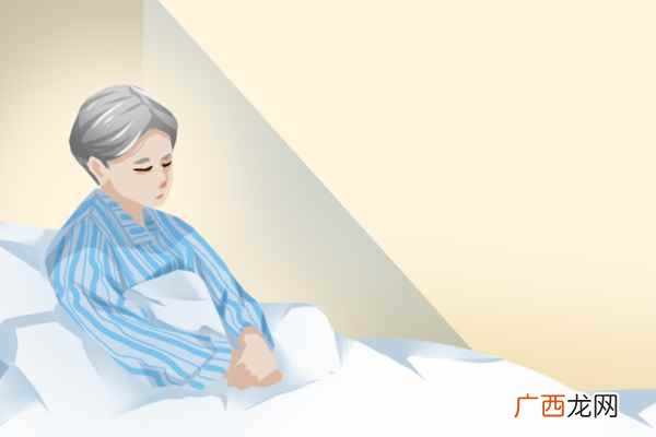 吃龟苓膏可以滋阴补肾、提高身体的免疫力和抵抗力 吃龟苓膏的好处